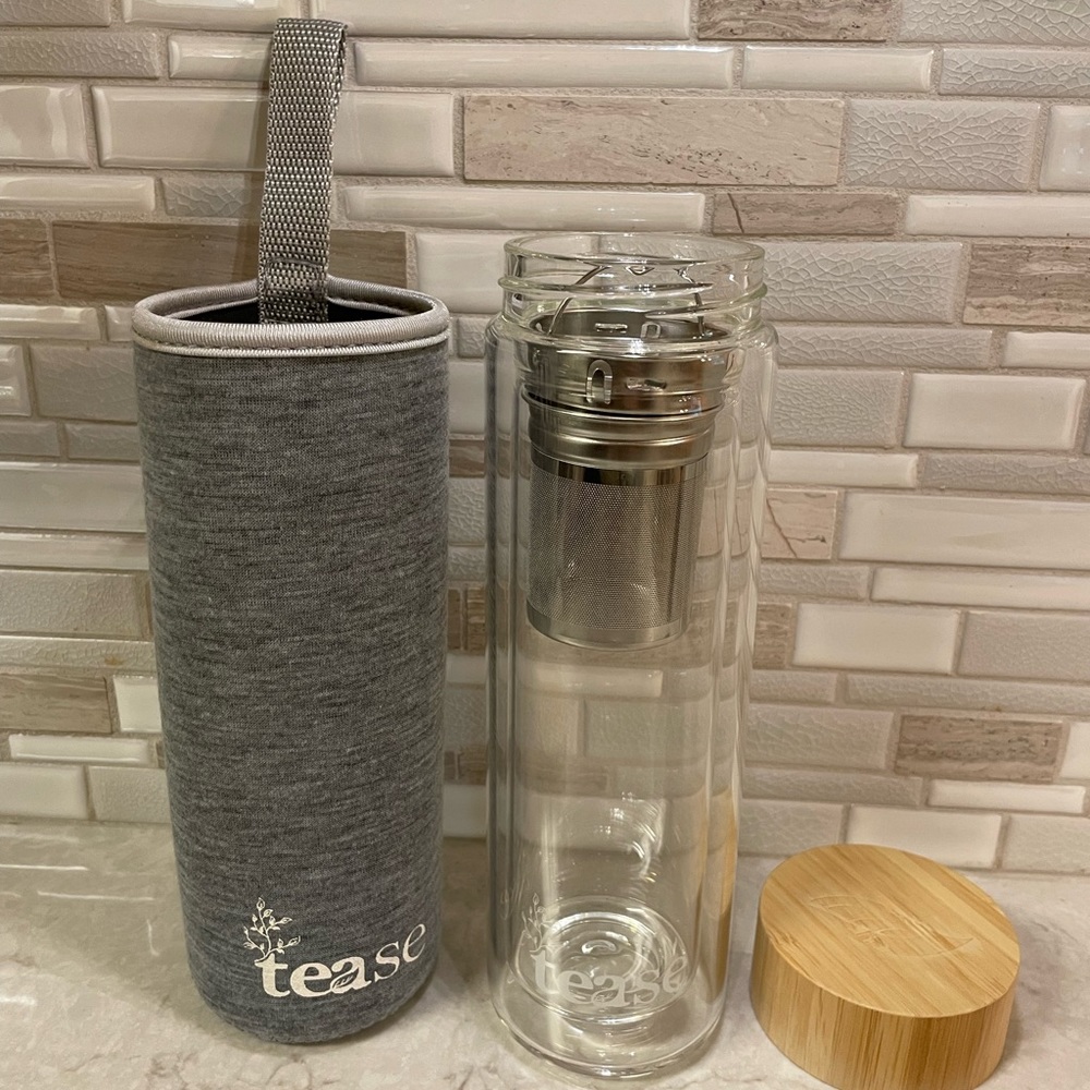 Tease tea glass bottle and strainer
